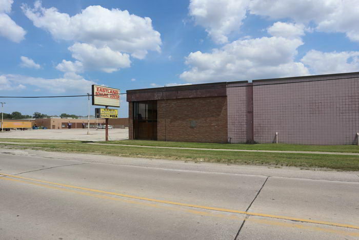 Eastland Twin Theatres - June 2021 (newer photo)